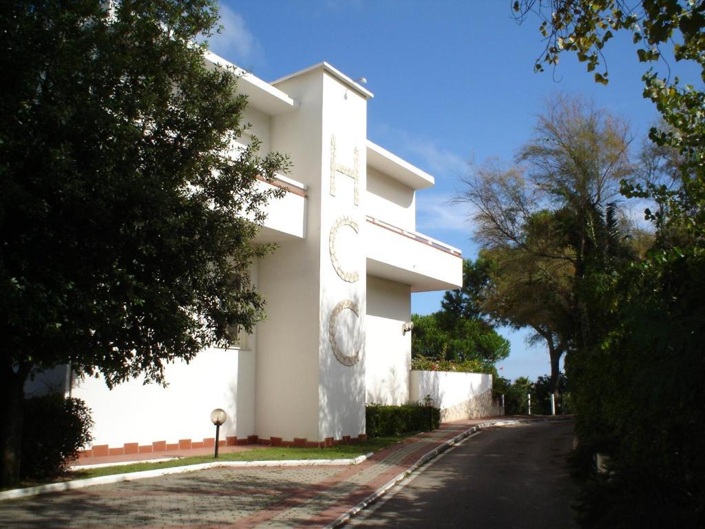Hotel Capo Circeo Centro Benessere & Padel ซาน เฟลิเช เชร์ชีโอ ภายนอก รูปภาพ