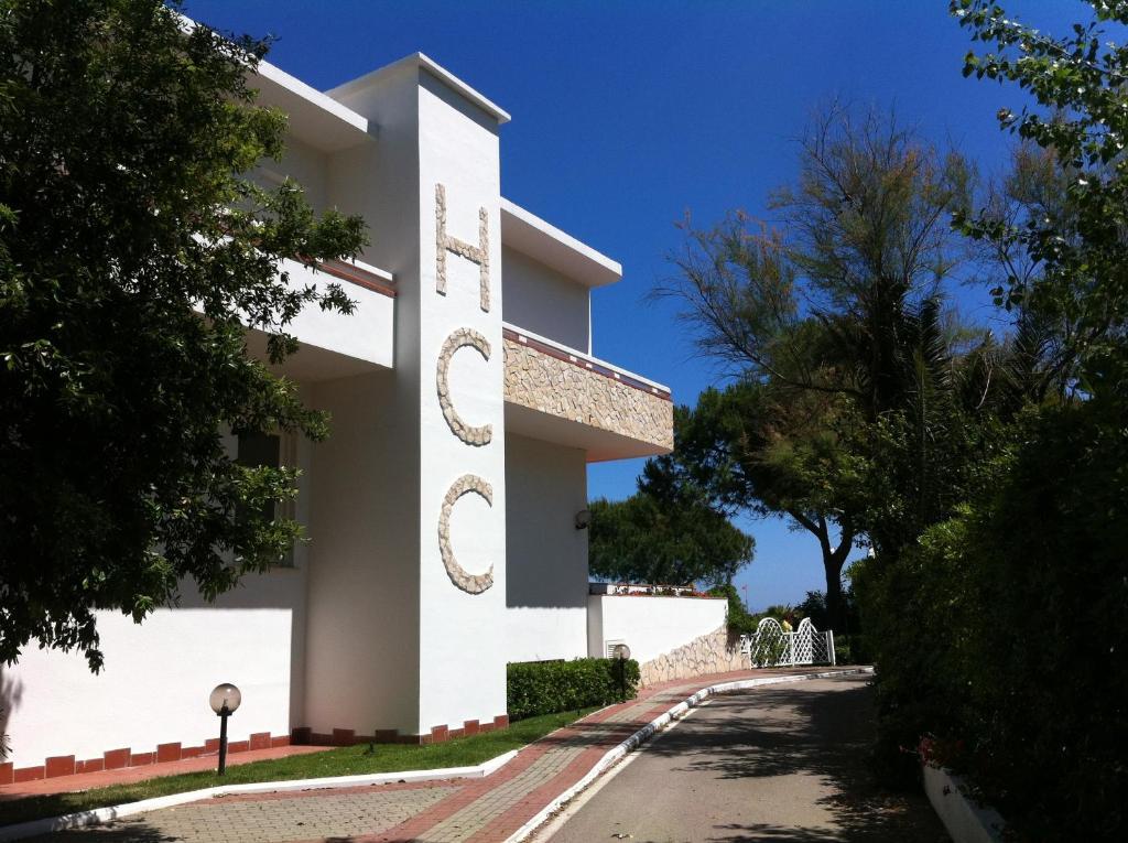 Hotel Capo Circeo Centro Benessere & Padel ซาน เฟลิเช เชร์ชีโอ ภายนอก รูปภาพ