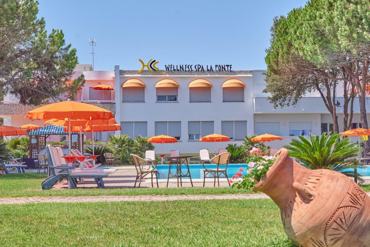 Hotel Capo Circeo Centro Benessere & Padel ซาน เฟลิเช เชร์ชีโอ ภายนอก รูปภาพ